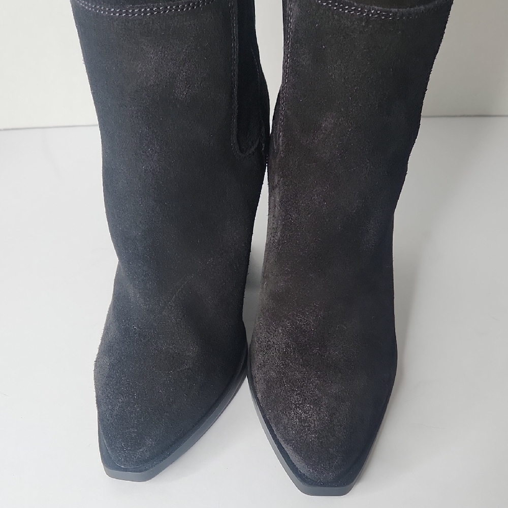 Steve Madden Shoes | Steve Madden Madden Seven Knee High Boot Black Size: 8M - Picture 4 of 7